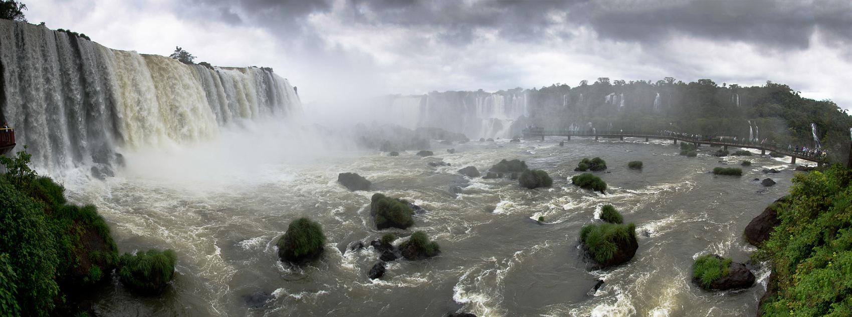 140-20120919-RL-Iguazu-Panorama-5.jpg